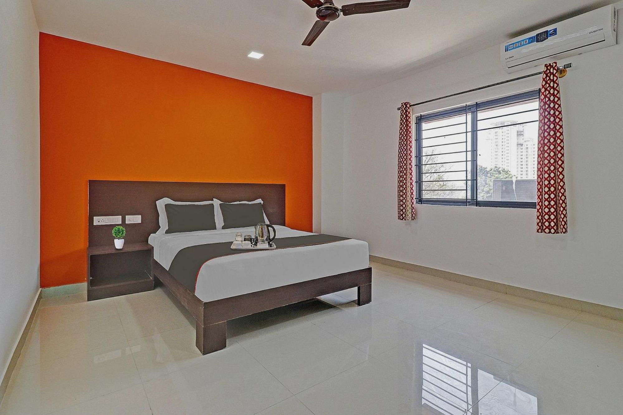 The Blooms Hotel 3*