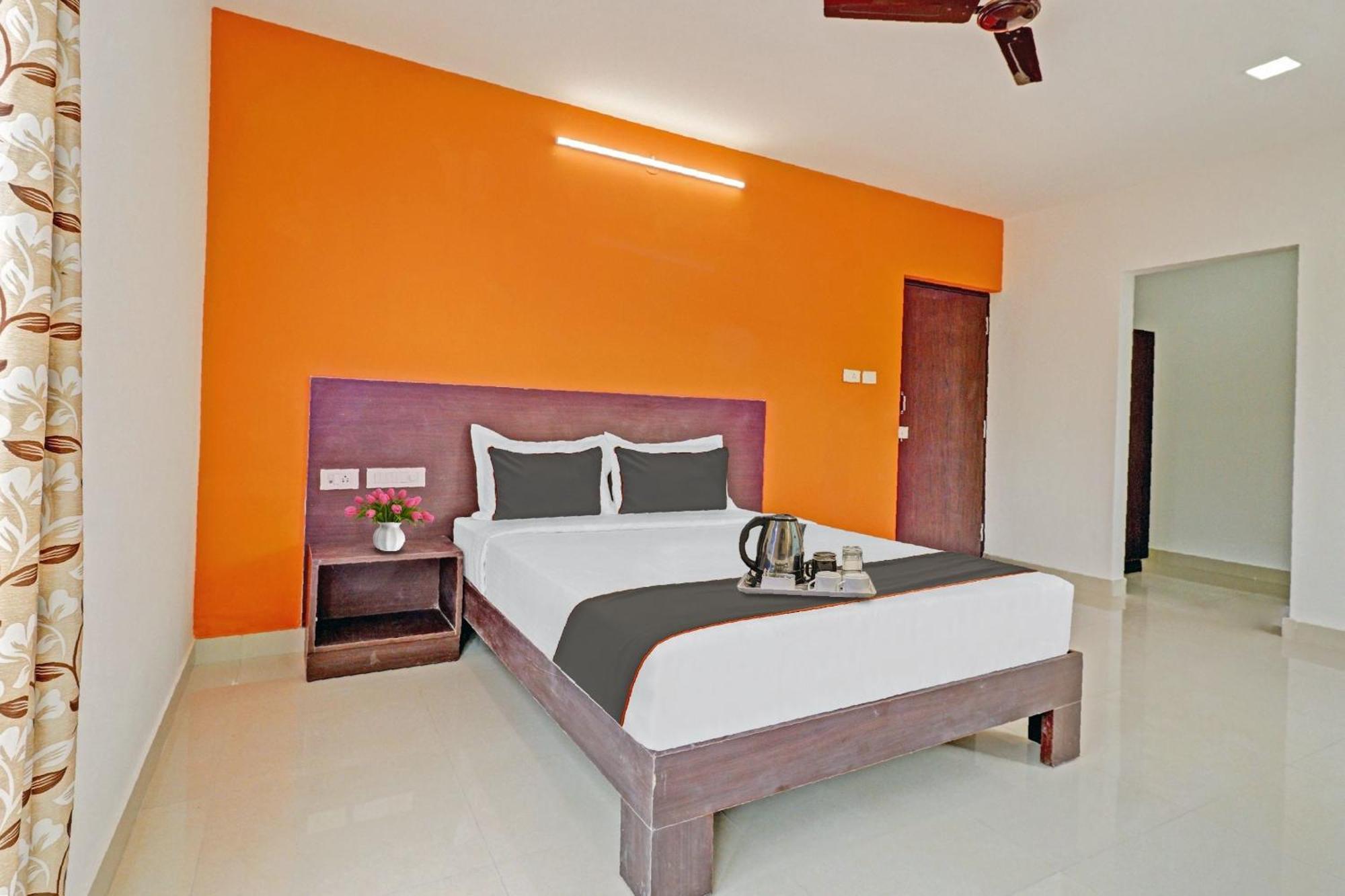 The Blooms Hotel