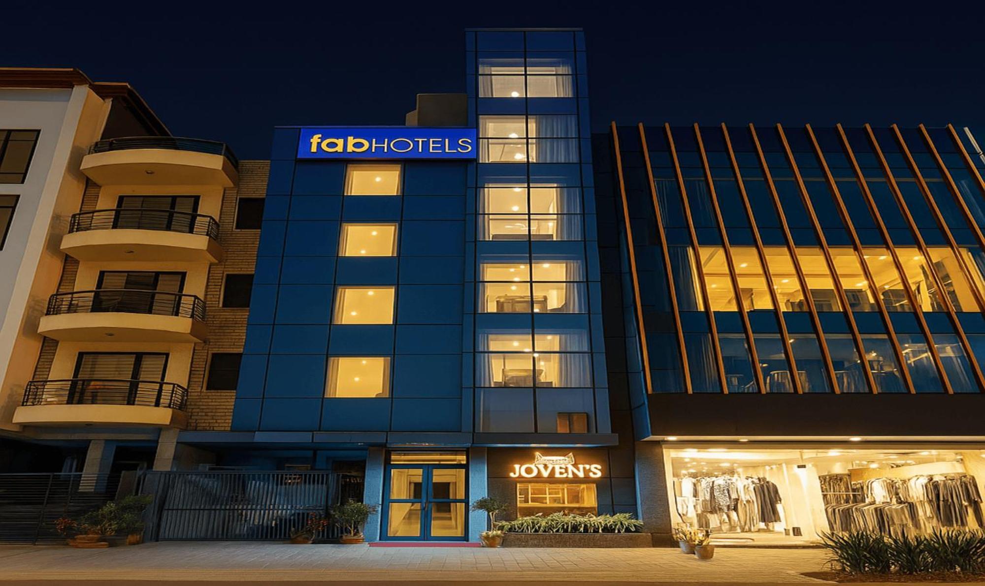 Hotel Joven'S Central - Brigade Road Hotel