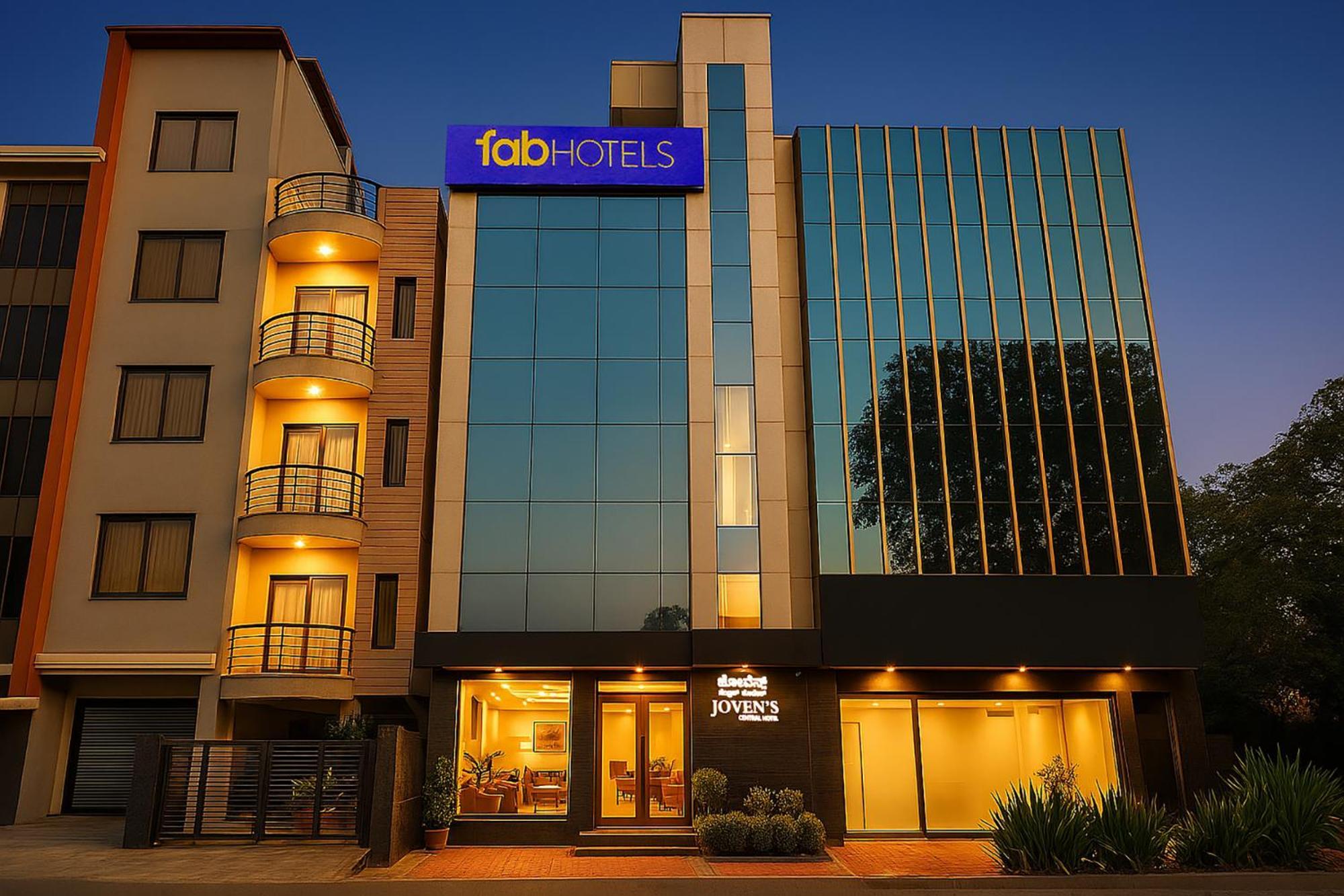 Hotel Joven'S Central - Brigade Road