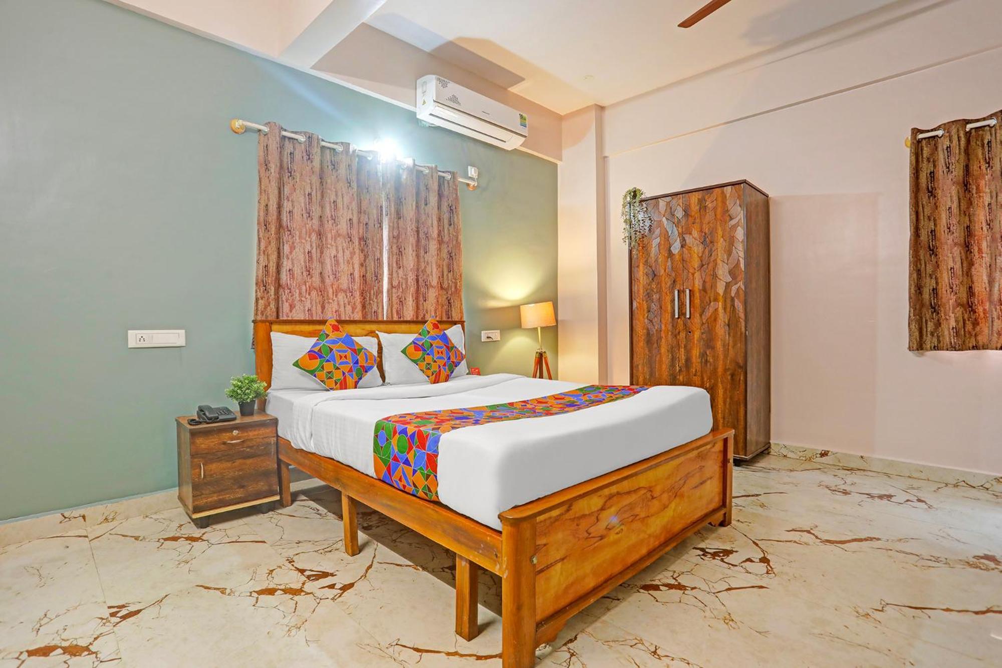 Fabhotel Kings Palace Manyata