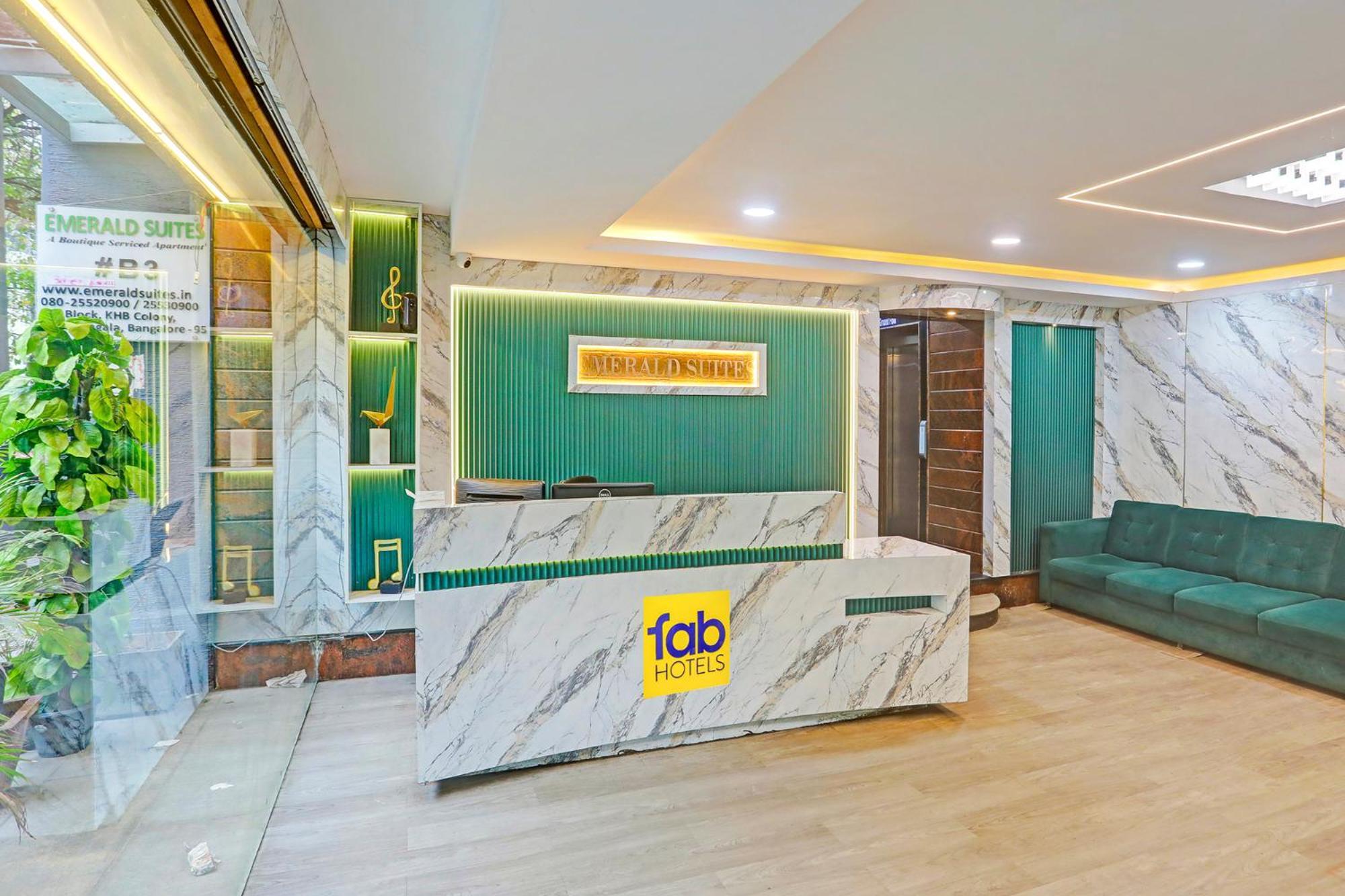 Fabhotel Emerald Hotel