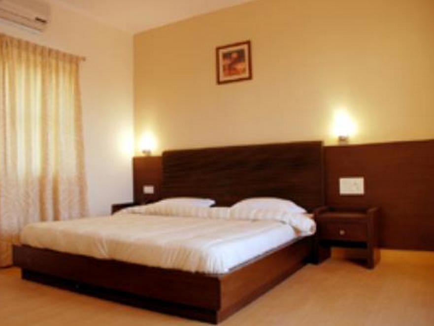Gmr 18 Grand 2* Bangalore