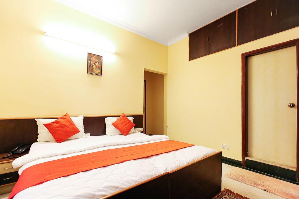 Hotel Oyo 4606 Maple Bangalore
