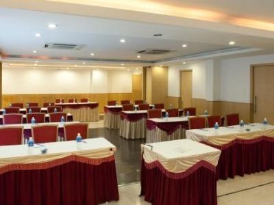 Hotel Trinity Isle Bangalore