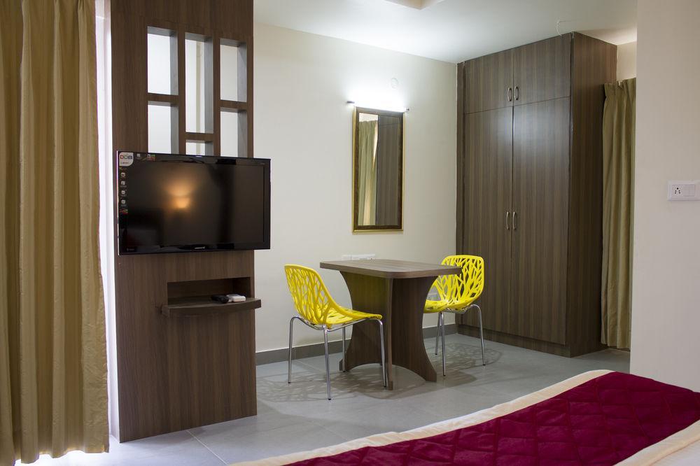 Hotel Oyo Indiranagar Old Airport Road