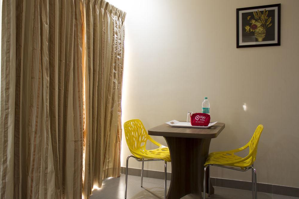 Hotel Oyo Indiranagar Old Airport Road Bangalore