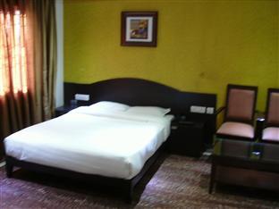 Hotel Suvarna Samphala Bangalore