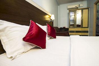 Hotel Oyo K R Puram