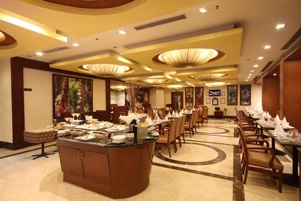 Fortune Select Jp Cosmos, - Member Itc Hotels' Group 5*