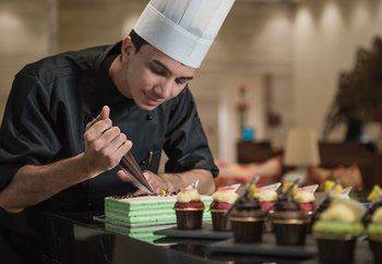 Hotel Courtyard By Marriott Outer Ring Road 5*