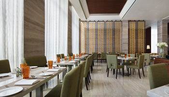 Hotel Courtyard By Marriott Outer Ring Road 5*