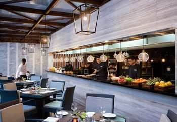 Hotel Courtyard By Marriott Outer Ring Road 5*