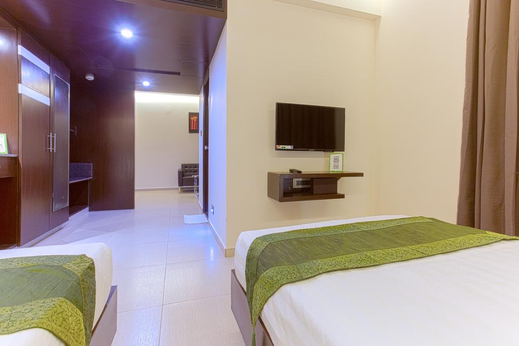 Treebo Grand Premier Hotel 3*
