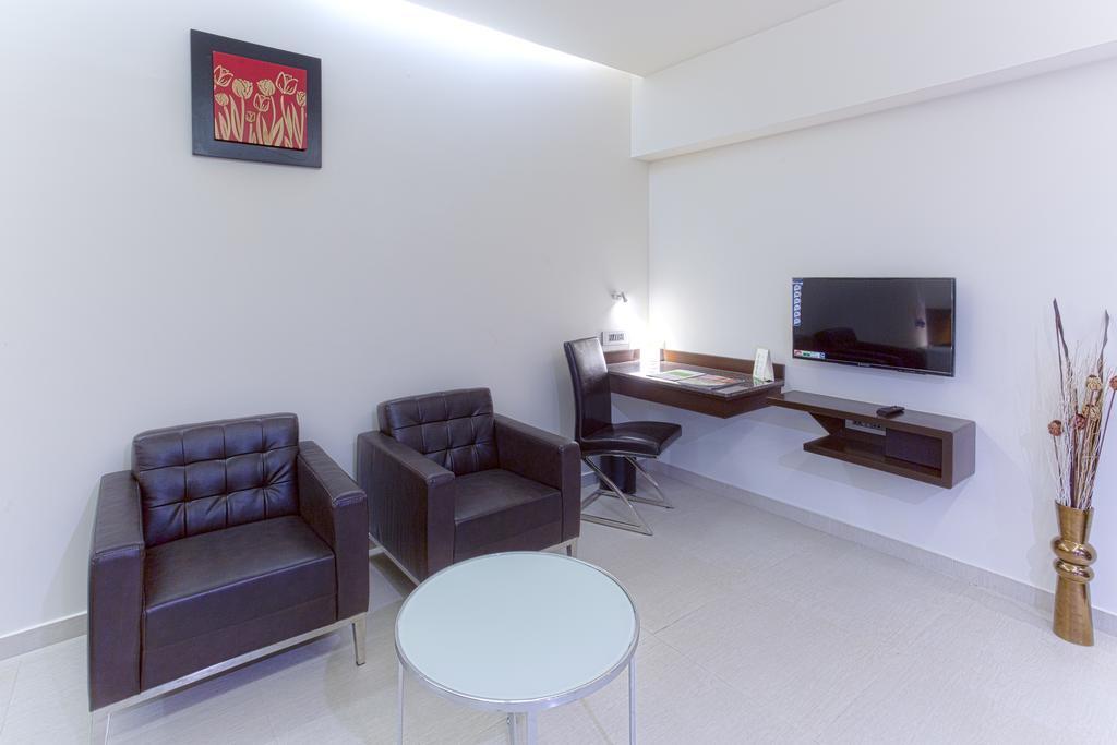 Hotel Treebo Grand Premier Bangalore
