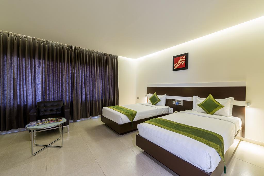Hotel Treebo Grand Premier 3*