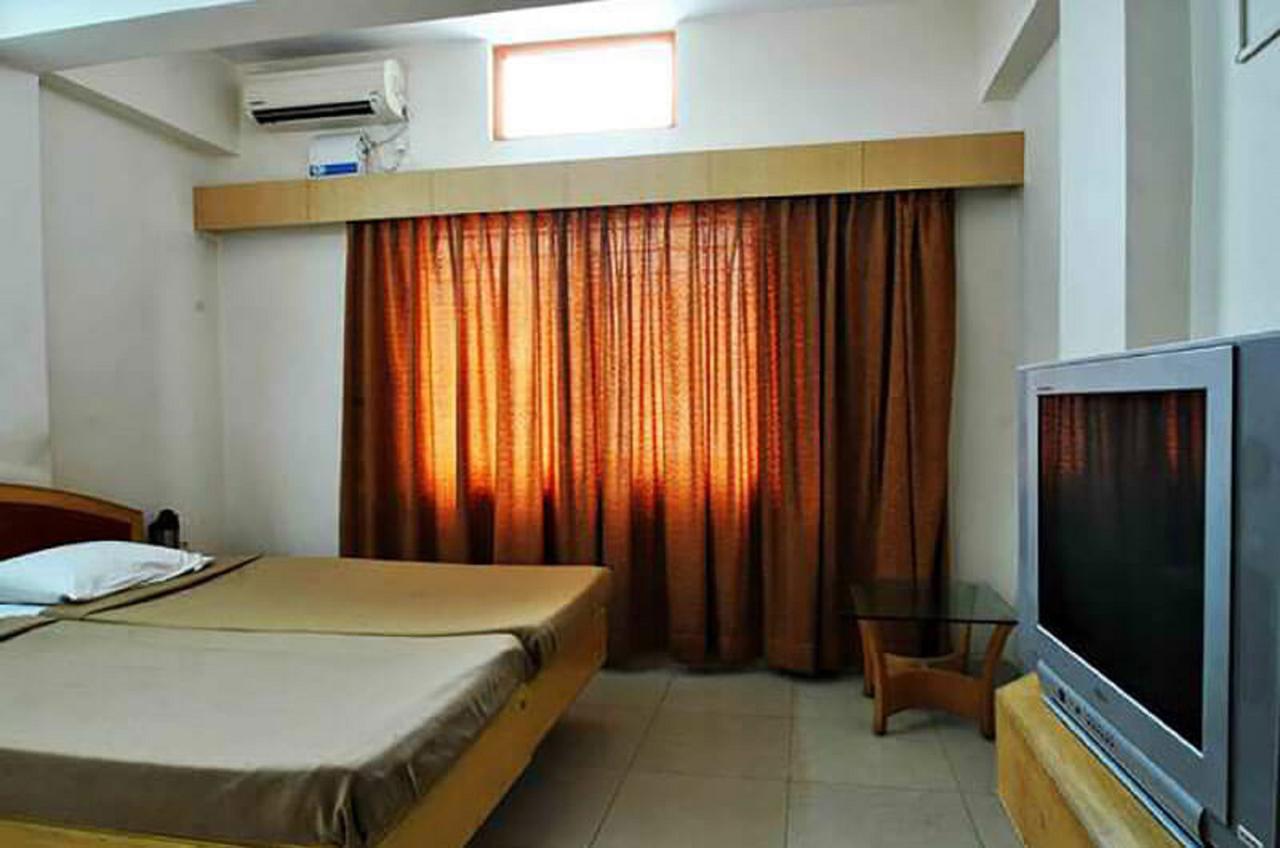 Hotel Lucky Bangalore