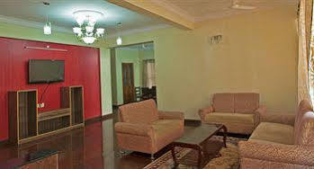 Hotel Oyo 4606 Maple Bangalore