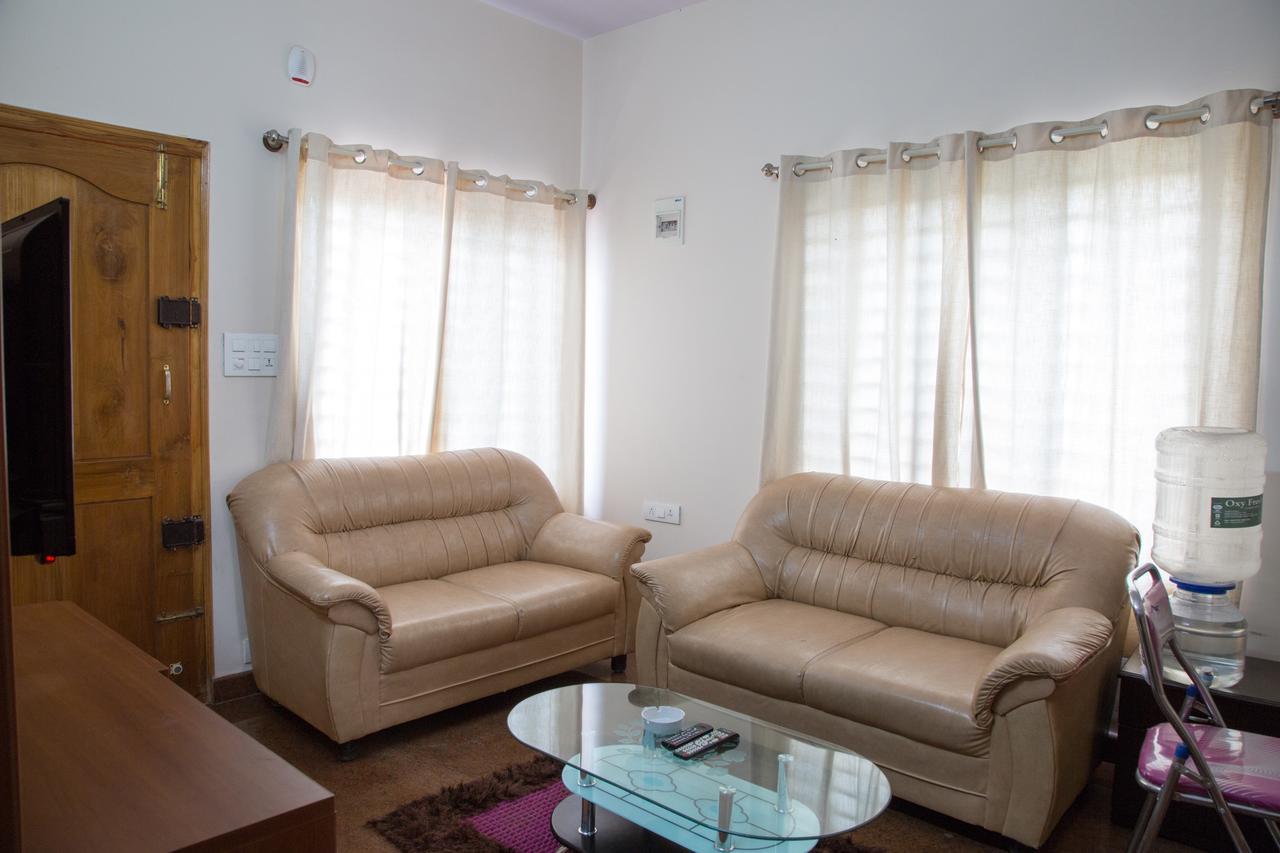 Oyo 9702 Hebbal 3*