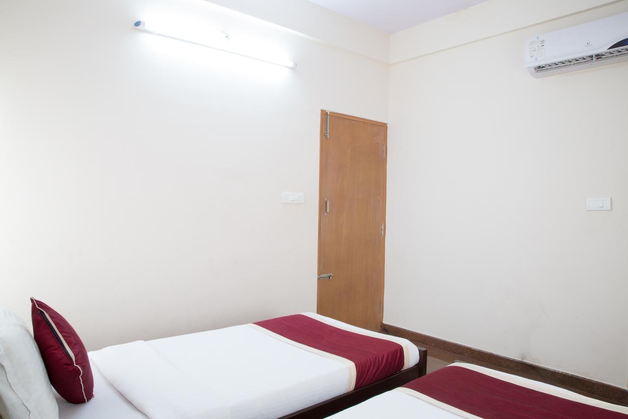 Hotel Oyo 9702 Hebbal