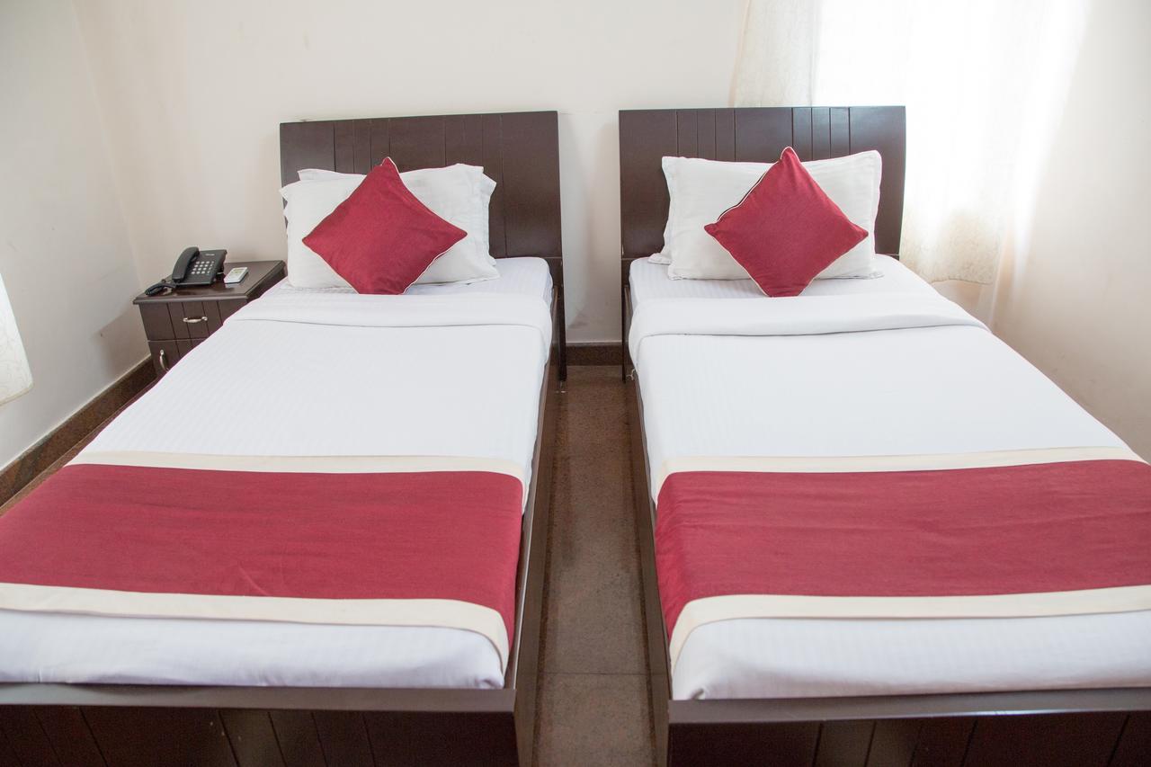 Hotel Oyo 9702 Hebbal Bangalore