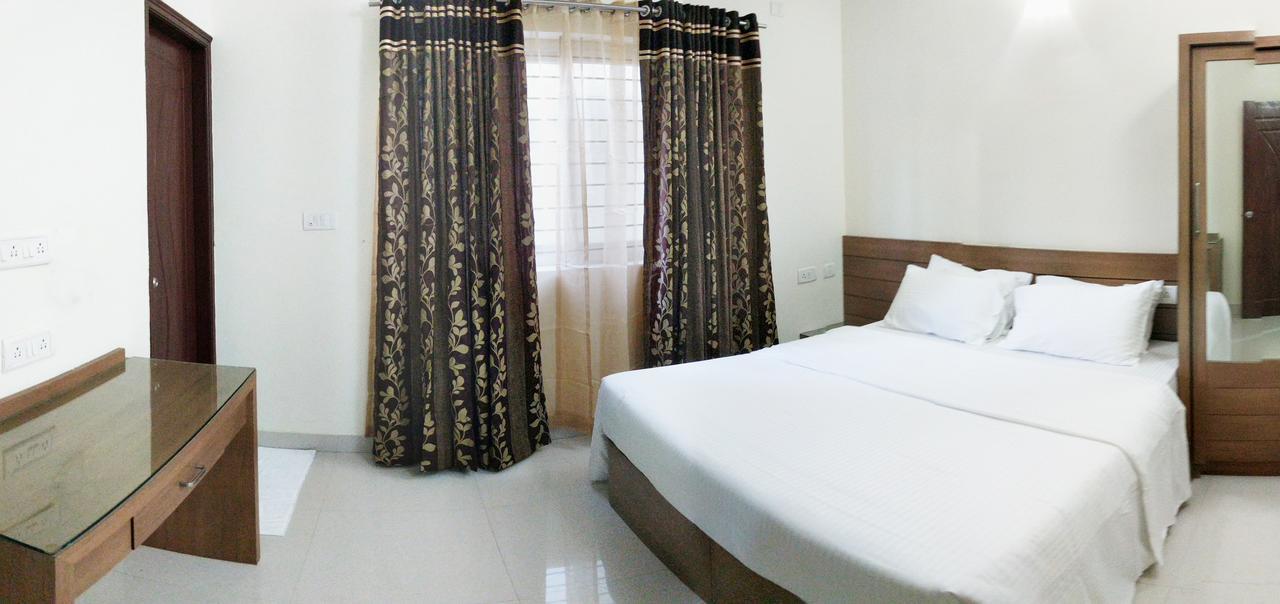 Clyford Aparthotel *