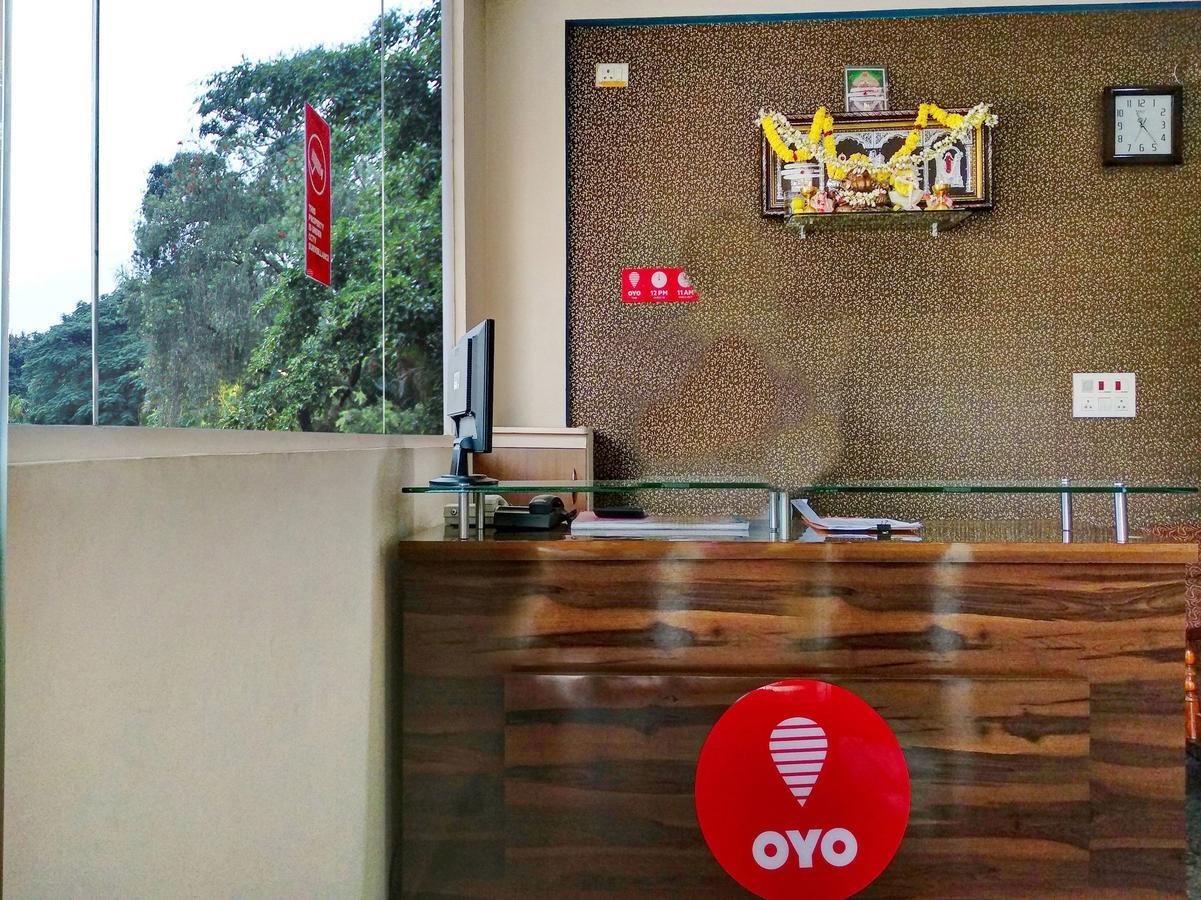 Oyo 10479 Sree Sai Comfort Hotel