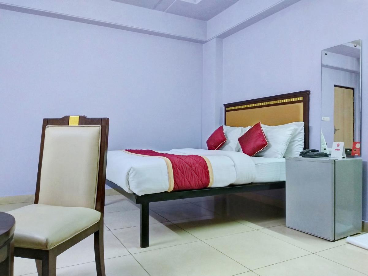Hotel Oyo 10479 Sree Sai Comfort