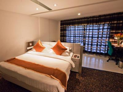Trinity Isle 3* Bangalore
