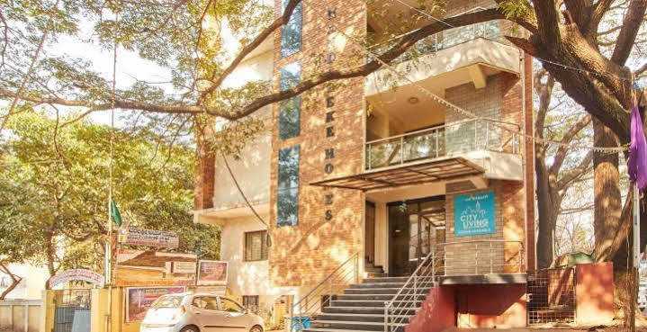 The Living 2* Bangalore