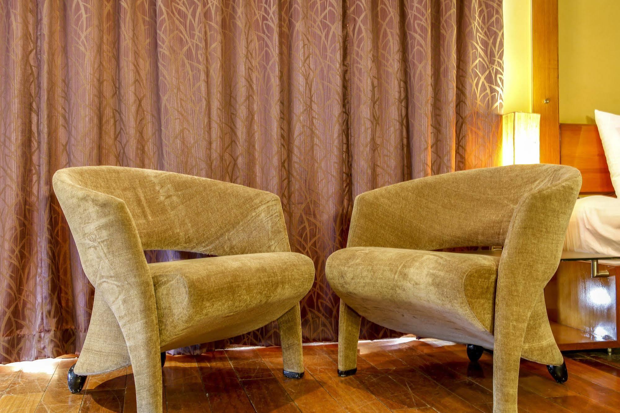 Hotel Capital O 16165 Cartier 3*