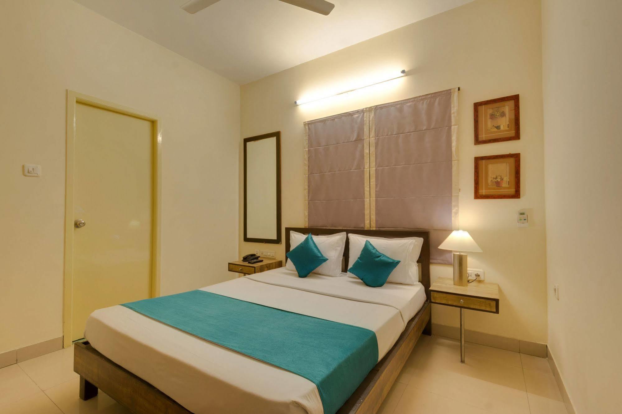 Zo Ulsoor Lake Indiranagar Hotel