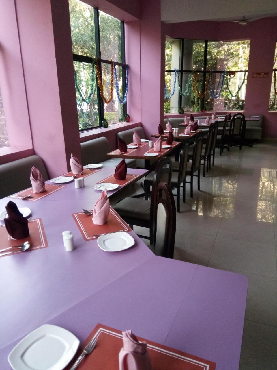 Hotel Ihm Edc *
