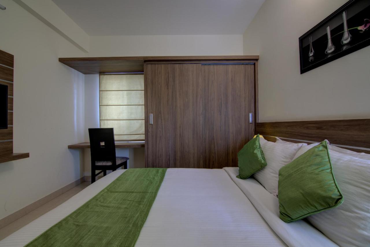 Apartment Sunshine Suites-premium *