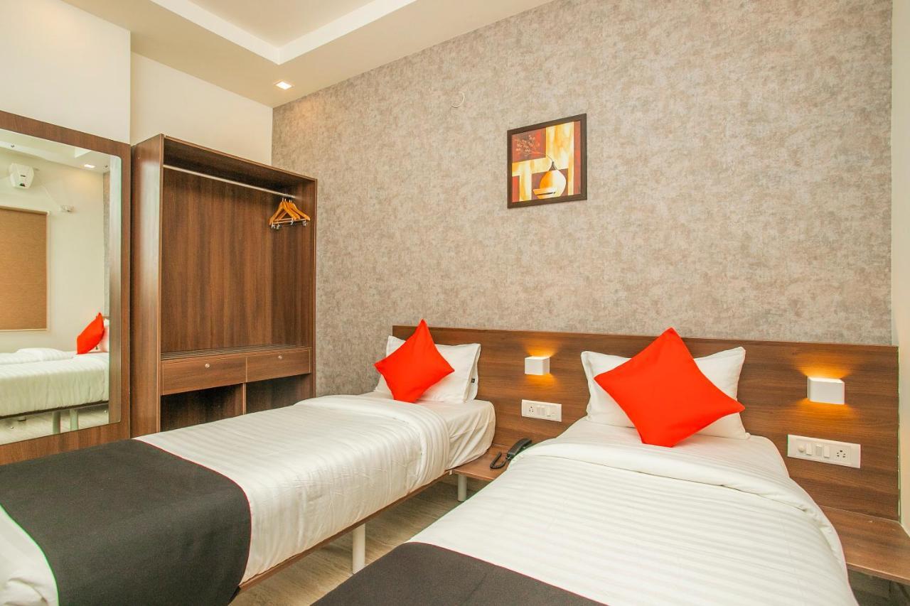 Capital O 25030 D'brooks Bangalore