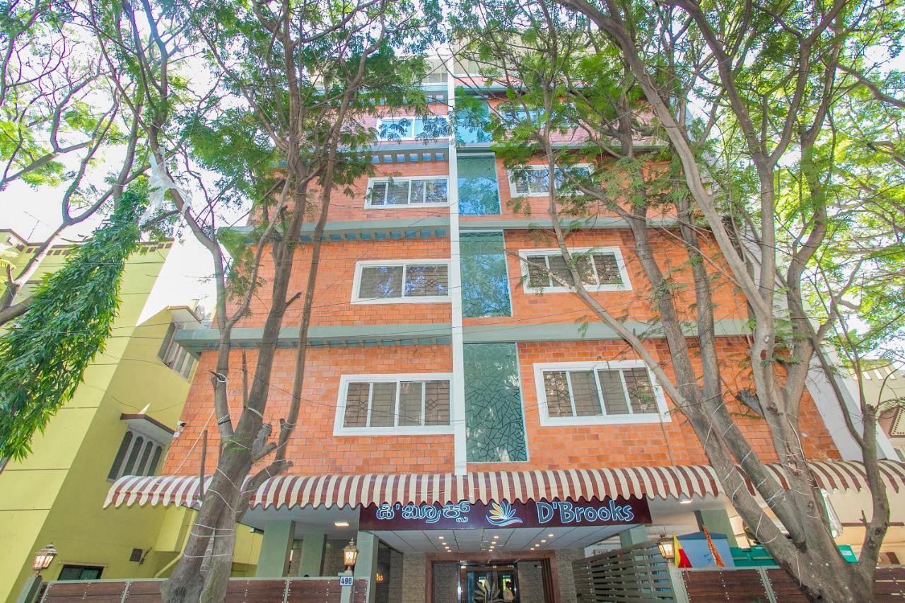 Hotel Capital O 25030 D'brooks 3*