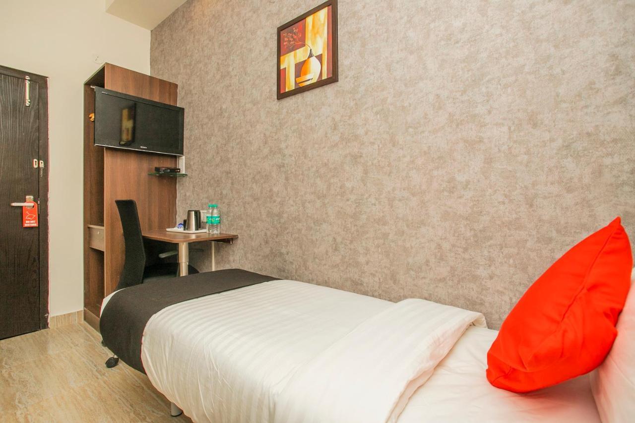 Hotel Capital O 25030 D'brooks Bangalore