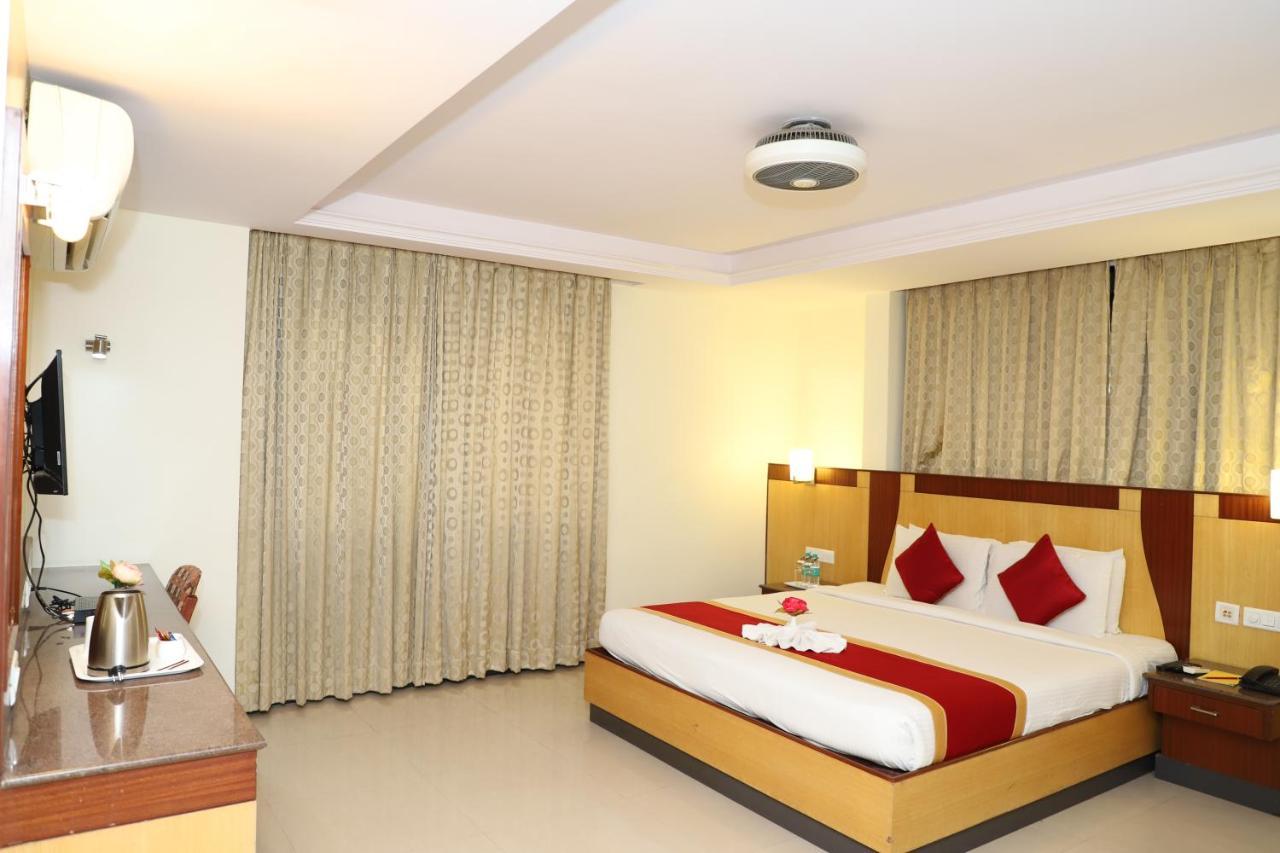 Anand Sagar 2*