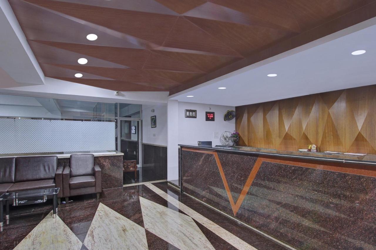 Oyo 26163 Jodidhar's Club Hotel 3*