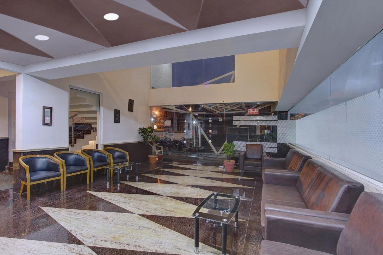 Hotel Oyo 26163 Jodidhar's Club 3*