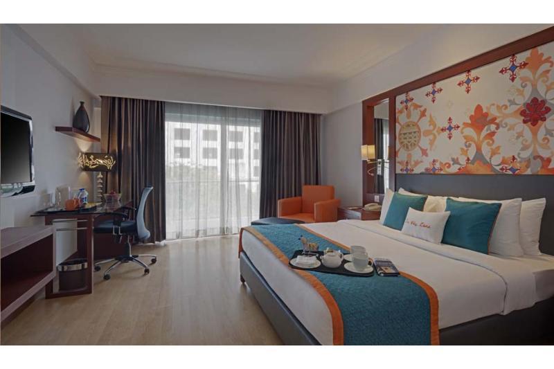 Hotel Zone By The Park, Electronic City, 3*