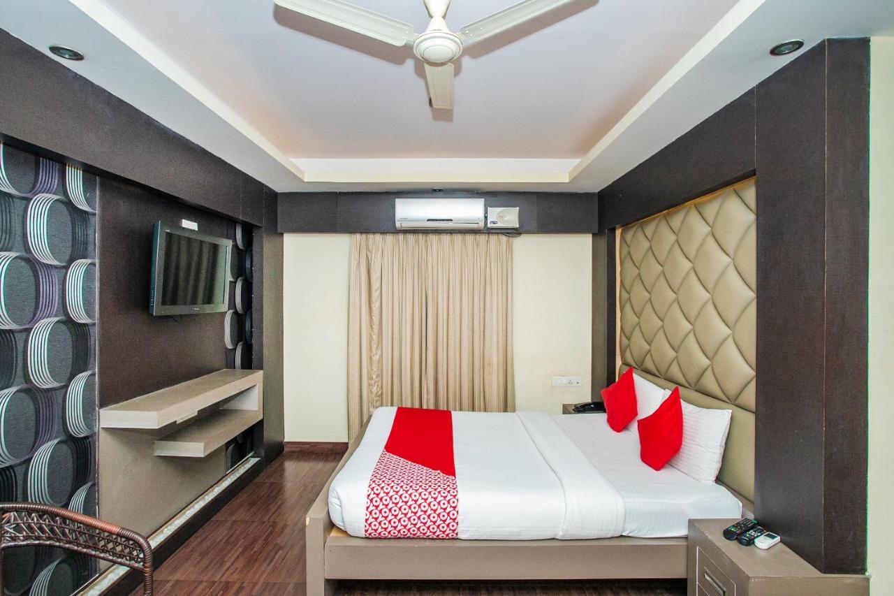 Hotel Oyo 4242 Hsr Layout 3*