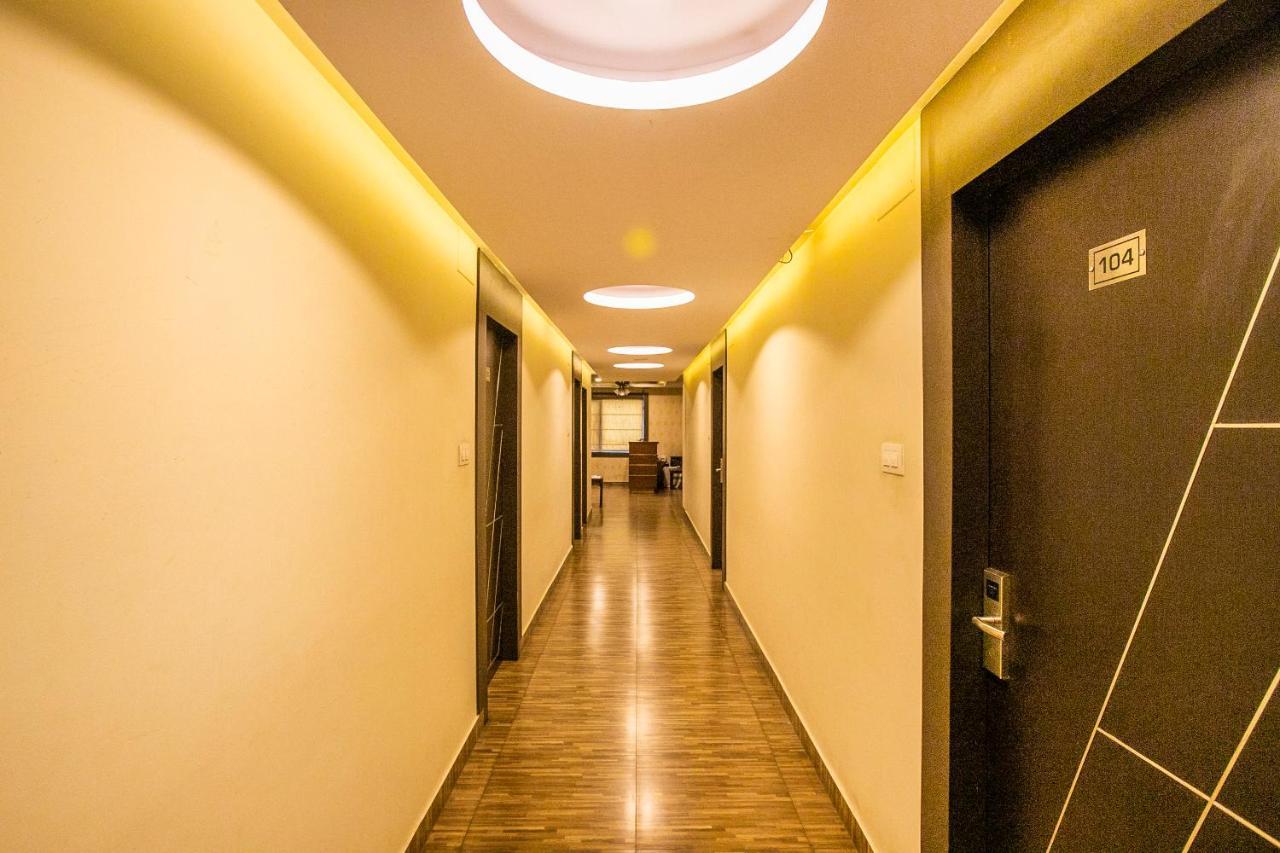 Hotel Oyo 4242 Hsr Layout Bangalore