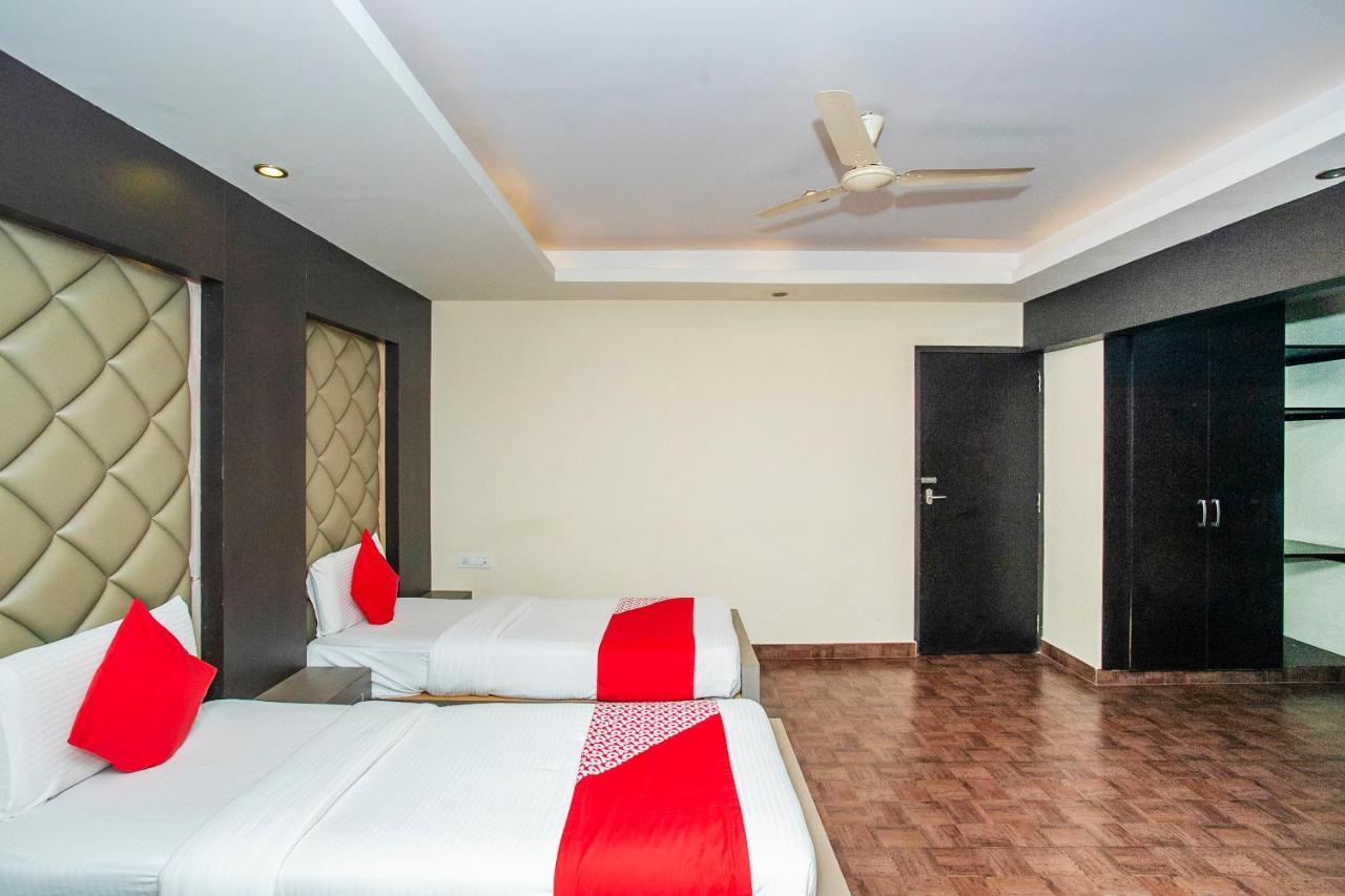 Oyo 4242 Hsr Layout Hotel 3*