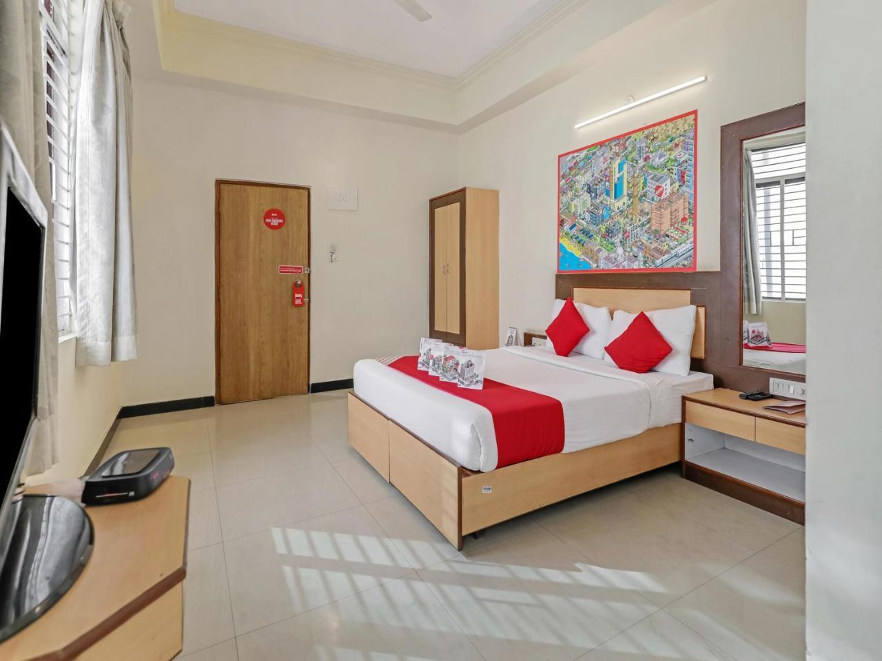 Hotel Oyo Flagship 12476 Bellandur 3*