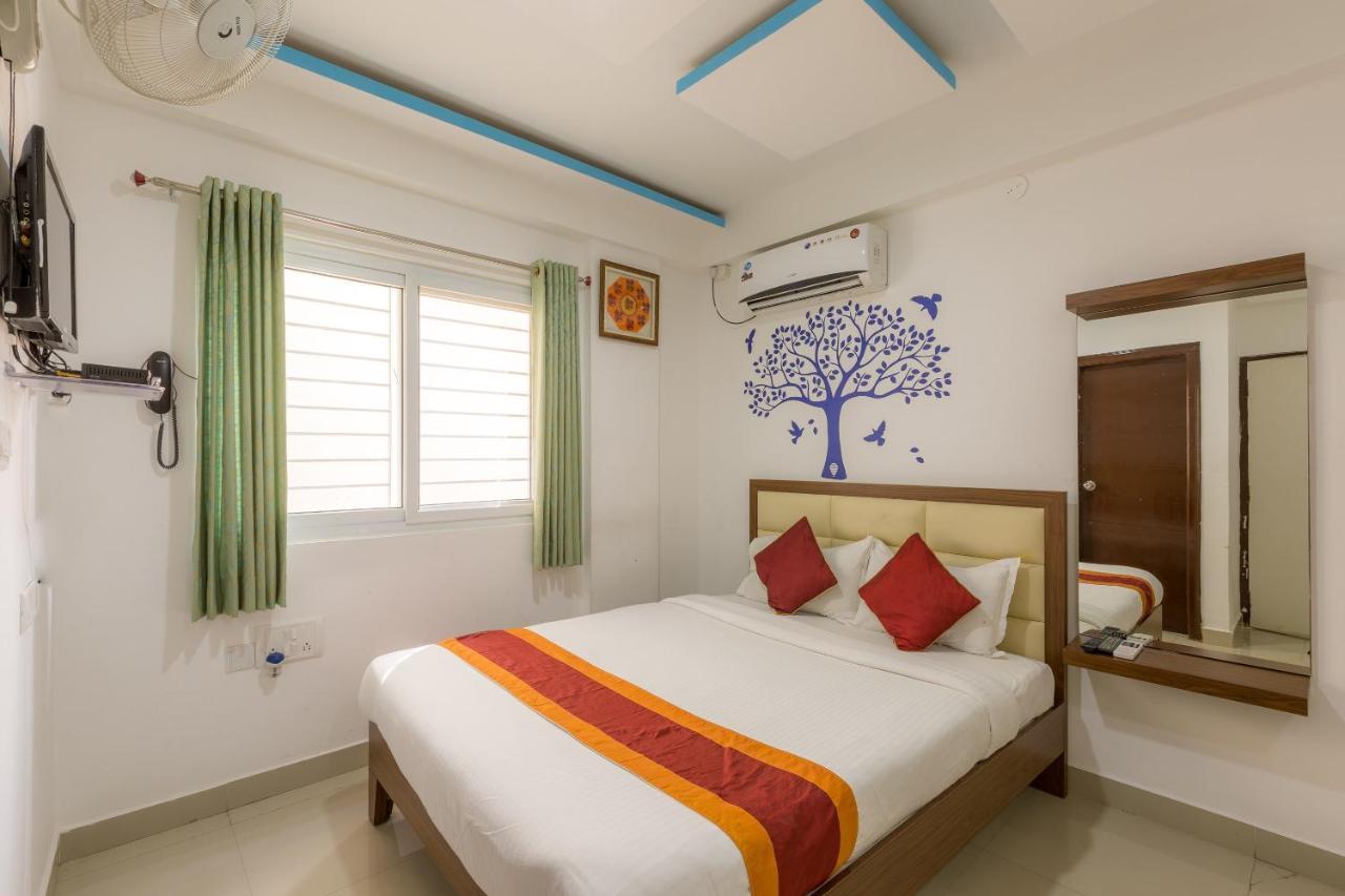 Hotel Oyo 4767 Royal Park Bangalore