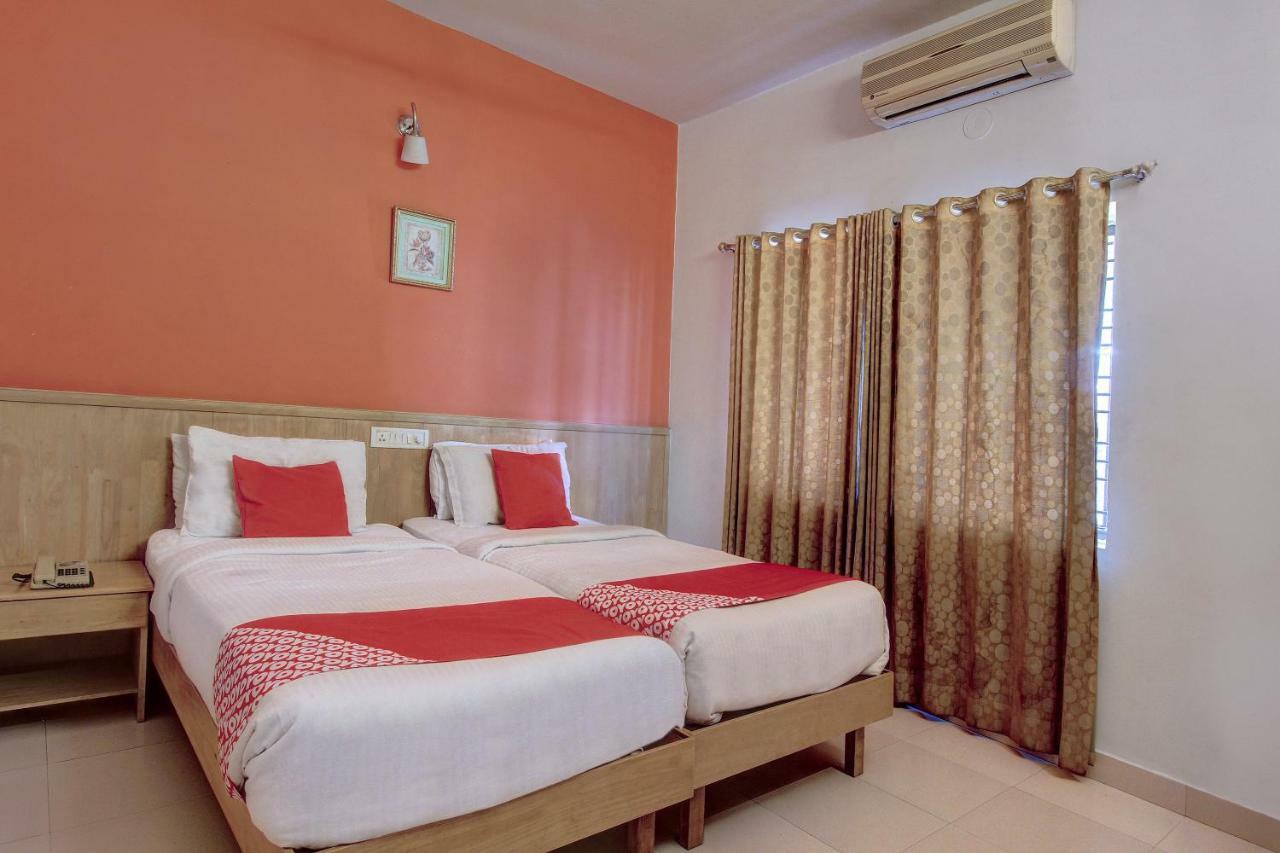 Oyo 27005 The Woodbridge Hotel Bangalore