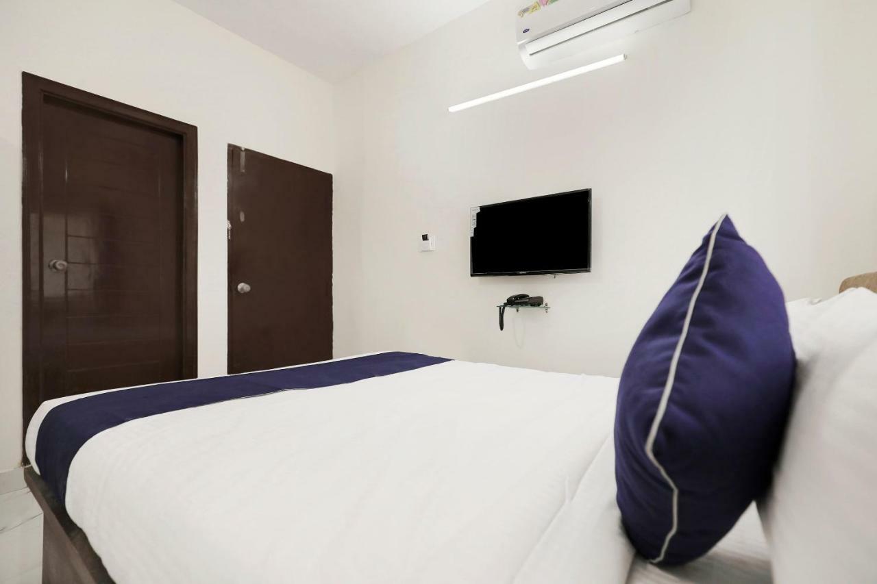 Hotel Silverkey Executive Stays 24644 Electronic City Phase- Ii 3*