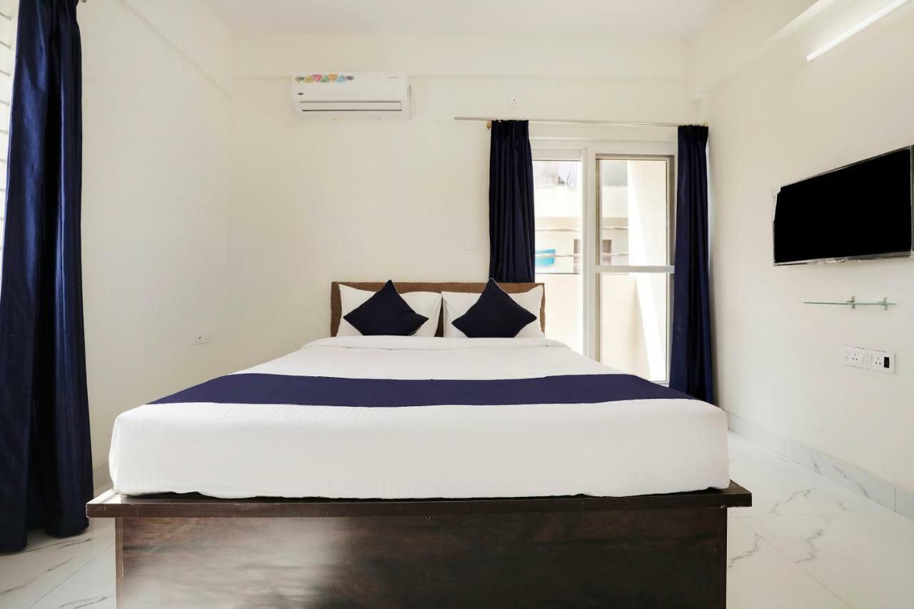 Hotel Silverkey Executive Stays 24644 Electronic City Phase- Ii Bangalore
