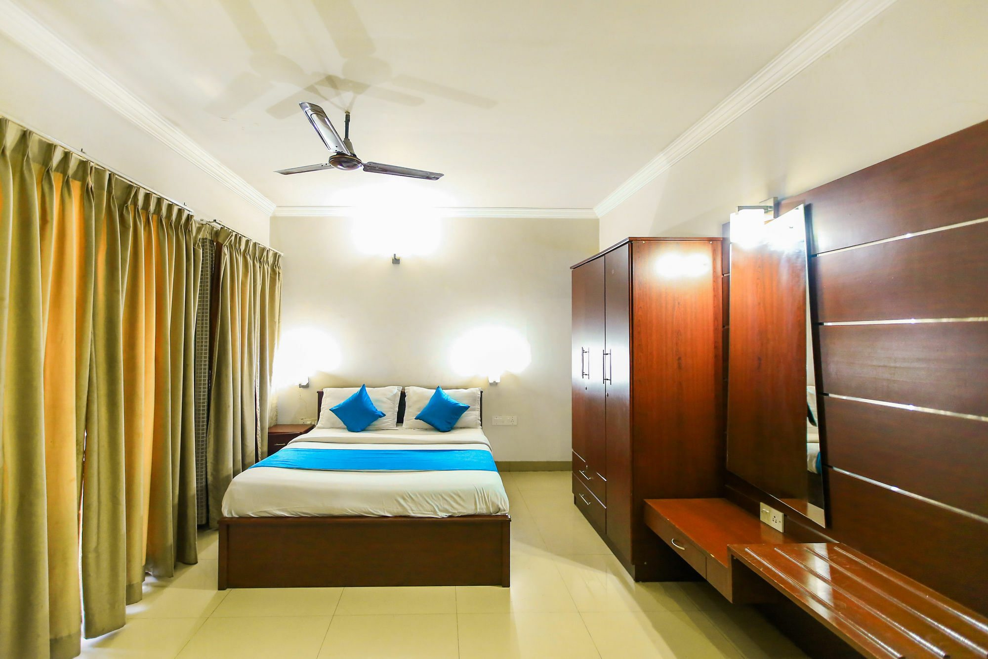 Hotel Zo Hsr Layout Agara Bangalore